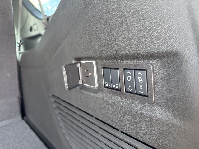 2026 Chevrolet Suburban Premier Kerrville TX