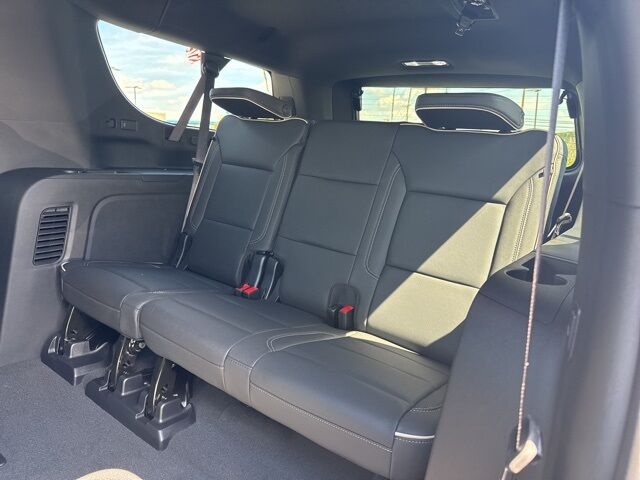 2026 Chevrolet Suburban Premier TX 2026 Chevrolet Suburban Premier TX