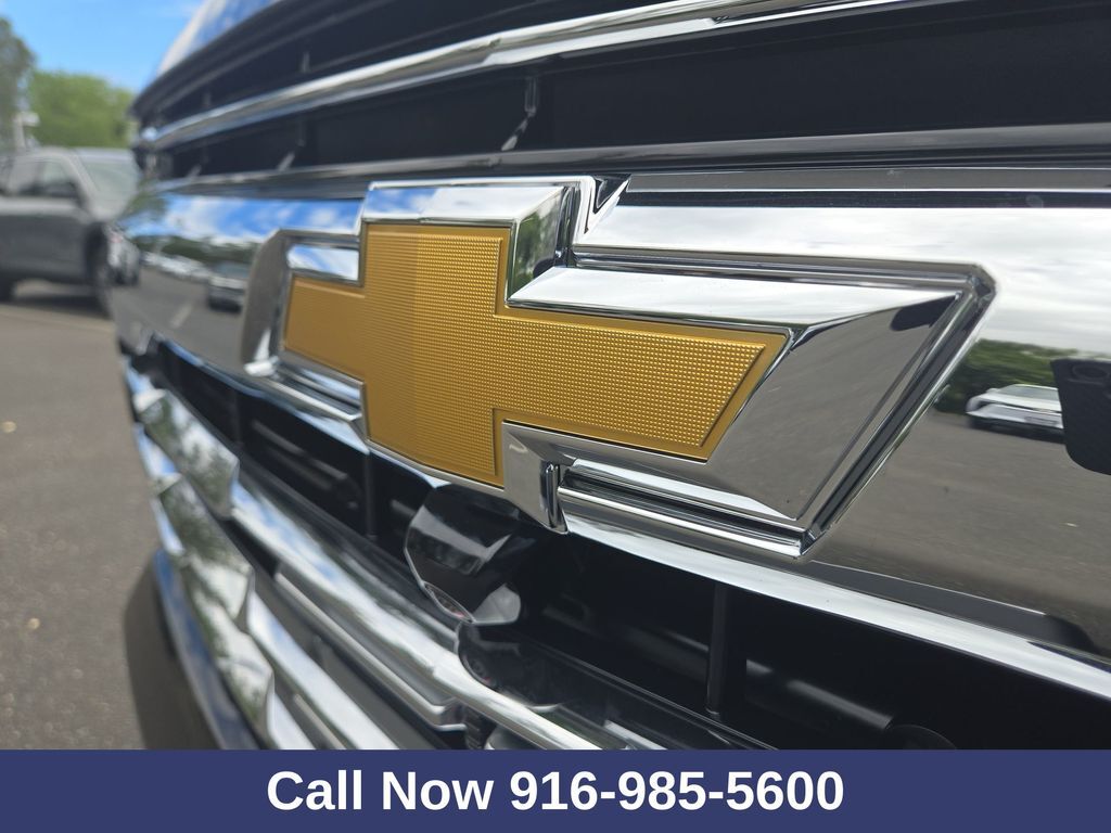 2026 Chevrolet Suburban Premier Folsom CA