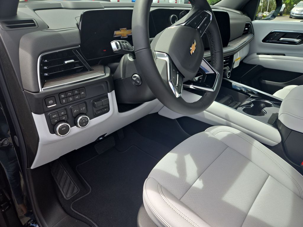 2026 Chevrolet Suburban Premier Folsom CA