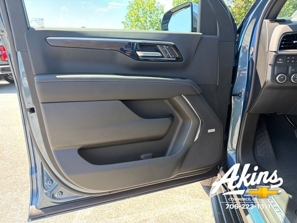 2026 Chevrolet Suburban Premier Commerce GA