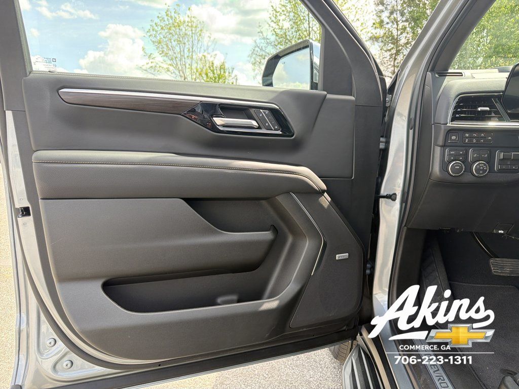 2026 Chevrolet Suburban Premier Commerce GA