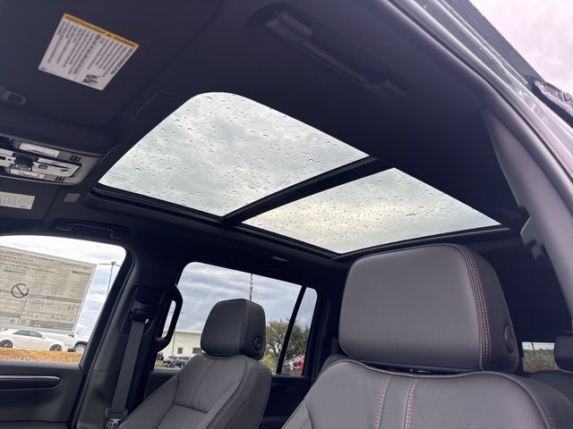 2026 Chevrolet Suburban RST Kerrville TX