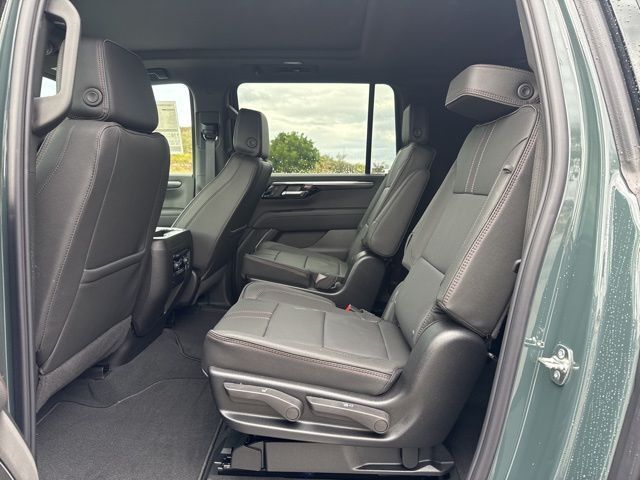 2026 Chevrolet Suburban RST Kerrville TX