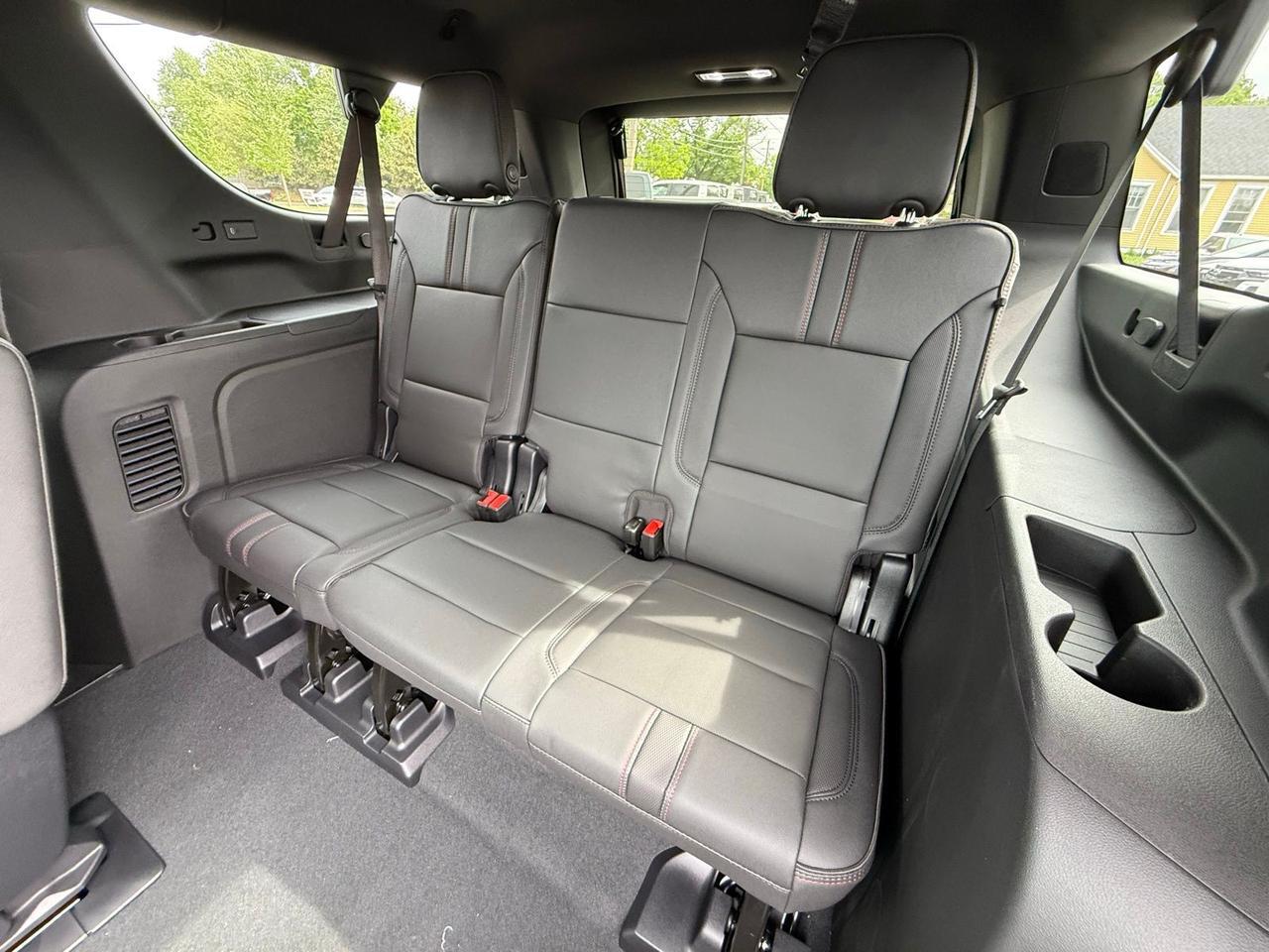 2026 Chevrolet Suburban RST Crestwood KY