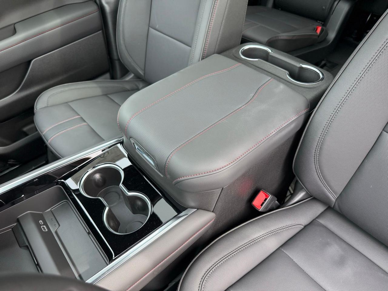 2026 Chevrolet Suburban RST Crestwood KY