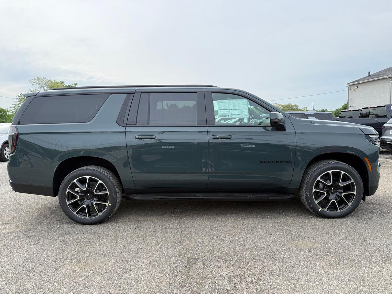 2026 Chevrolet Suburban RST Crestwood KY