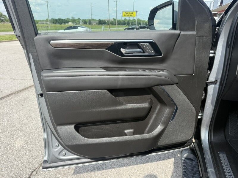 2026 Chevrolet Suburban Z71 4x4 Collinsville OK