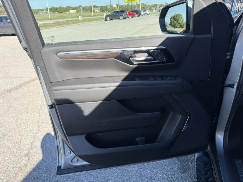 2026 Chevrolet Suburban Z71 4x4 Z71 Collinsville OK