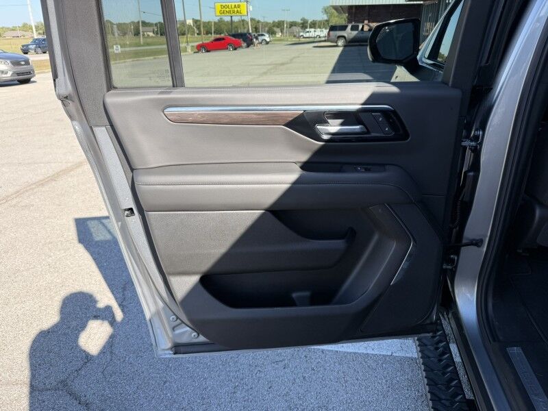 2026 Chevrolet Suburban Z71 4x4 Z71 Collinsville OK
