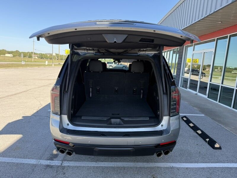 2026 Chevrolet Suburban Z71 4x4 Z71 Collinsville OK