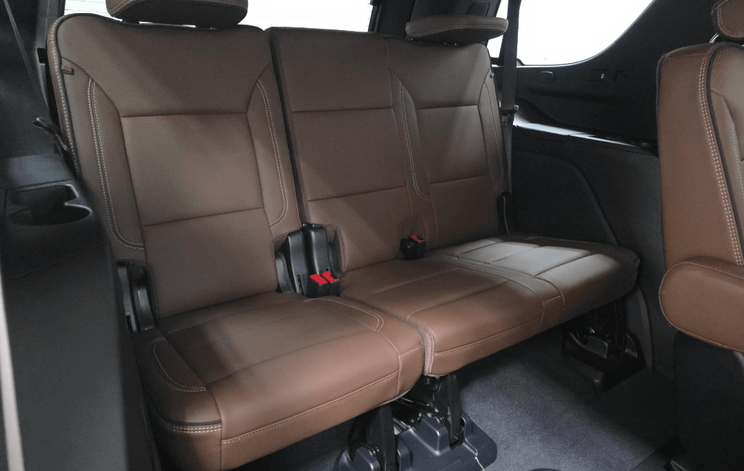 2026 Chevrolet Tahoe High Country Air Ride Suspension / Rear Seat Media System Portland OR