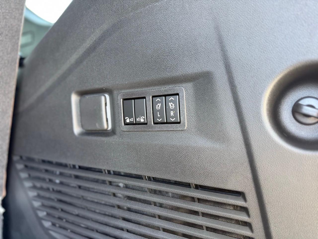 2026 Chevrolet Tahoe High Country Crestwood KY