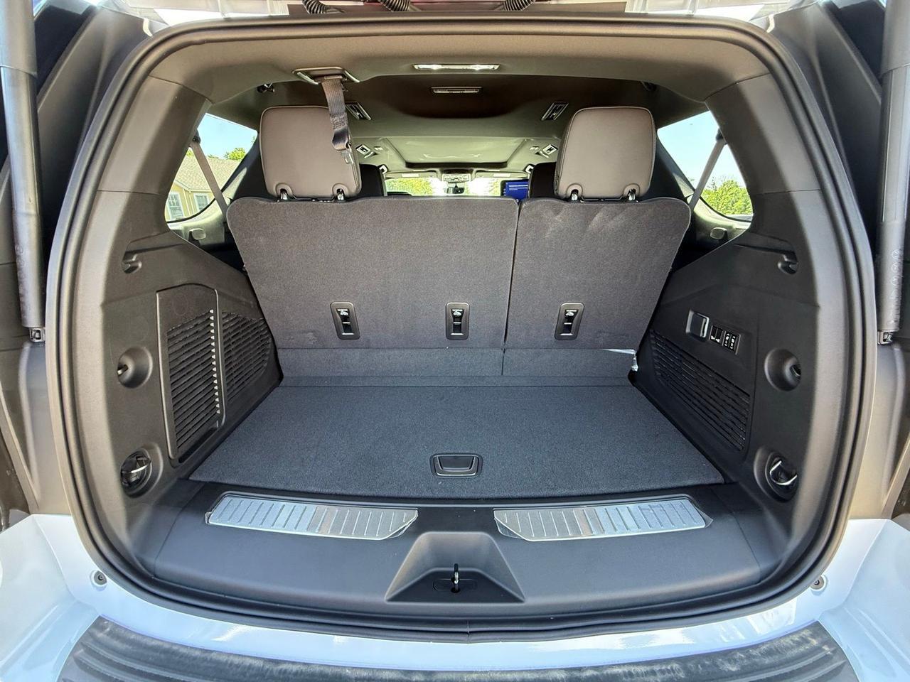2026 Chevrolet Tahoe High Country Crestwood KY