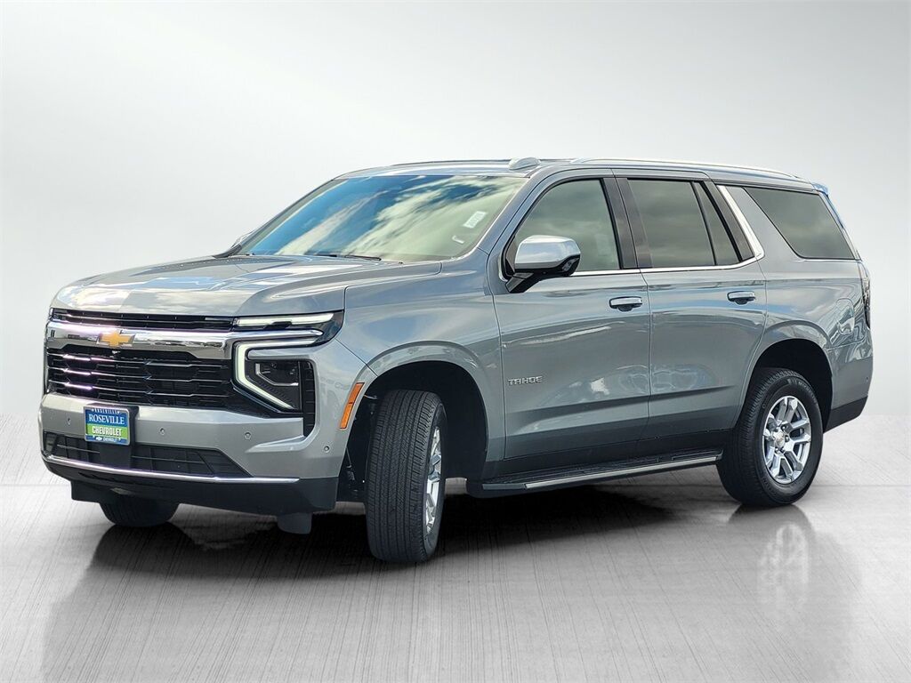 2026 Chevrolet Tahoe LS photo 3