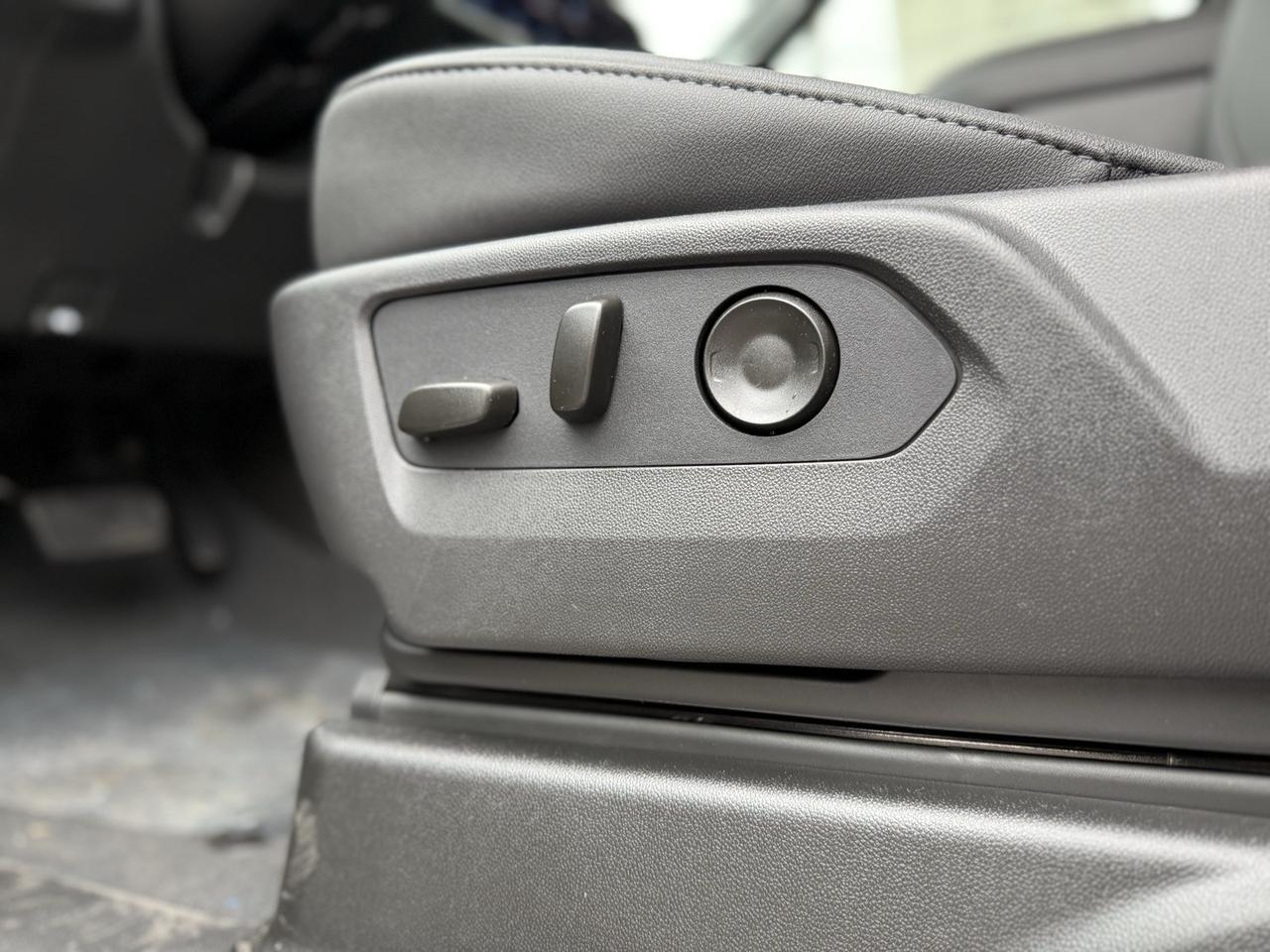 2026 Chevrolet Tahoe LT Crestwood KY