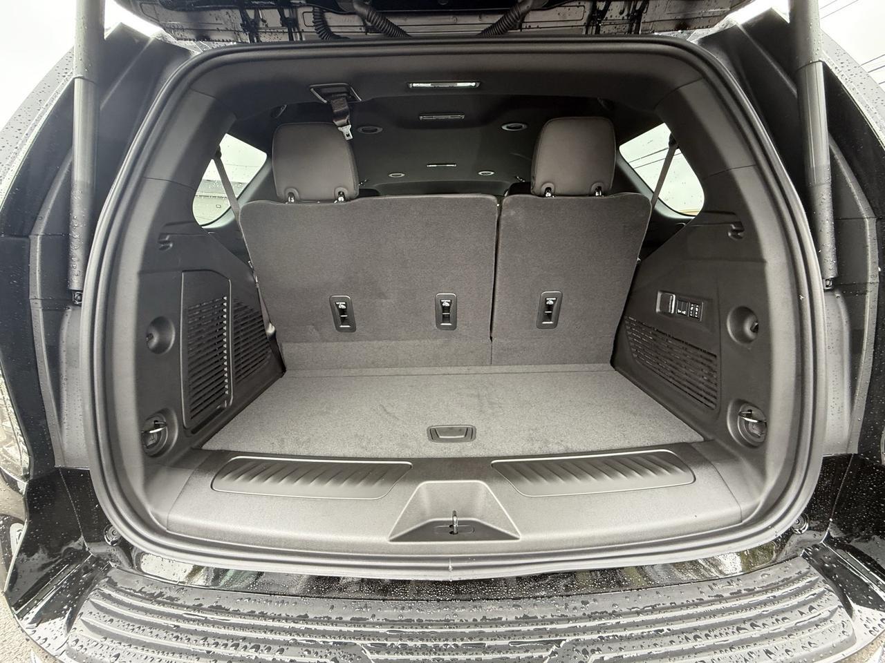 2026 Chevrolet Tahoe LT Crestwood KY