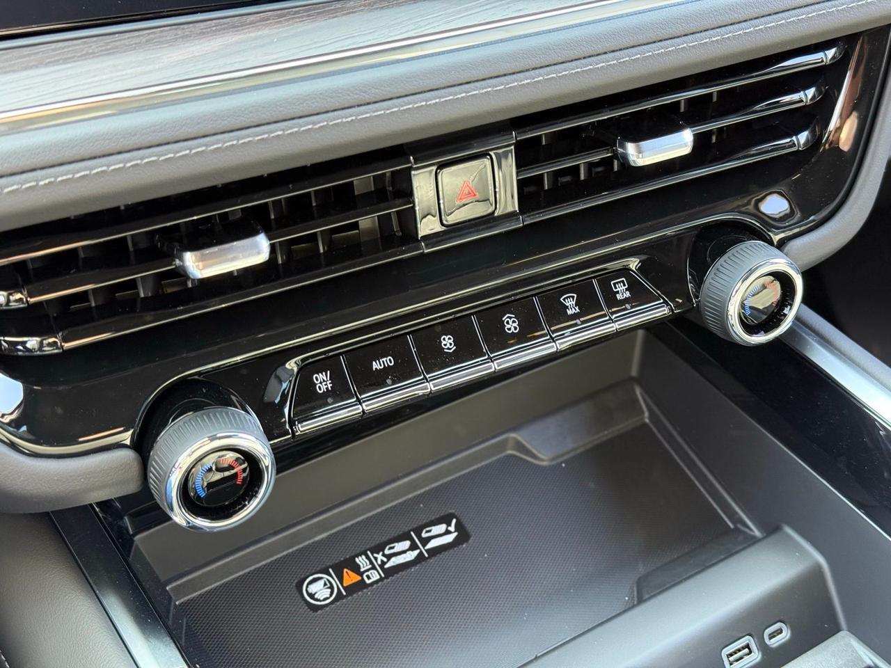 2026 Chevrolet Tahoe LT Crestwood KY