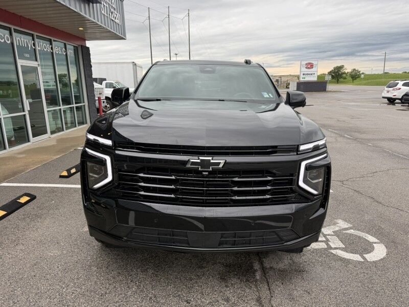 2026 Chevrolet Tahoe Midnight 4x4 LT Collinsville OK