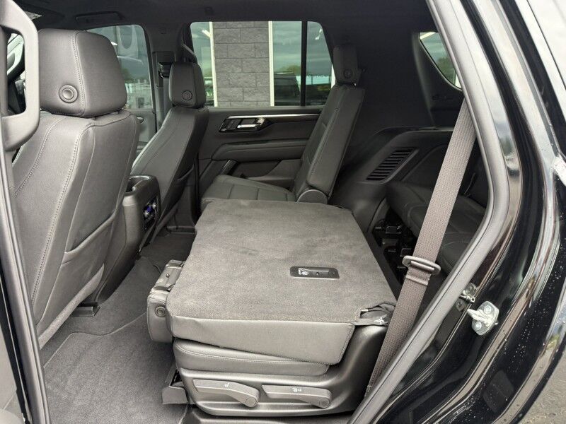 2026 Chevrolet Tahoe Midnight 4x4 LT Collinsville OK