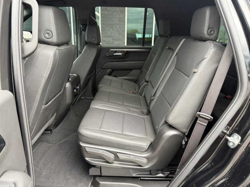2026 Chevrolet Tahoe Midnight 4x4 LT Collinsville OK