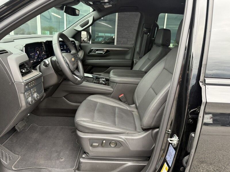 2026 Chevrolet Tahoe Midnight 4x4 LT Collinsville OK