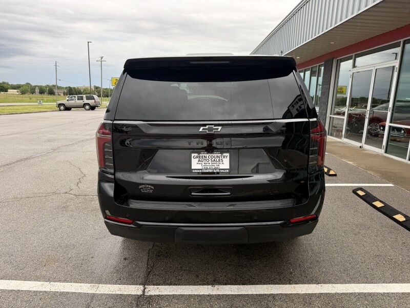 2026 Chevrolet Tahoe Midnight 4x4 LT Collinsville OK
