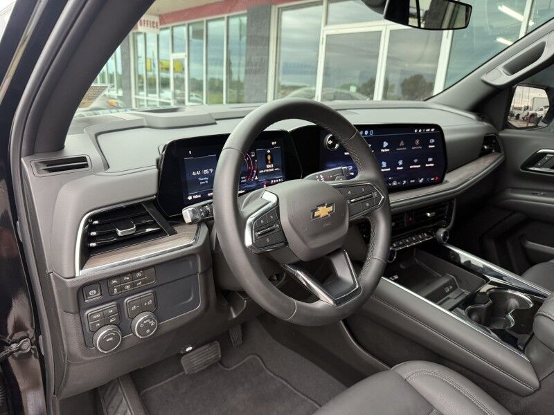 2026 Chevrolet Tahoe Midnight 4x4 LT Collinsville OK