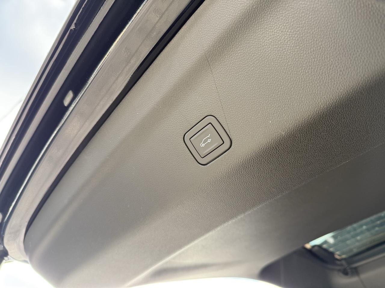 2026 Chevrolet Tahoe Premier Crestwood KY