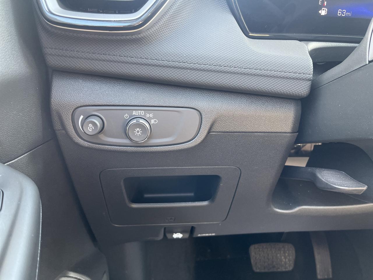 2026 Chevrolet Trailblazer LS FWD ConveniencePkg w/RemoteStart RearTintedGlass Saukville WI