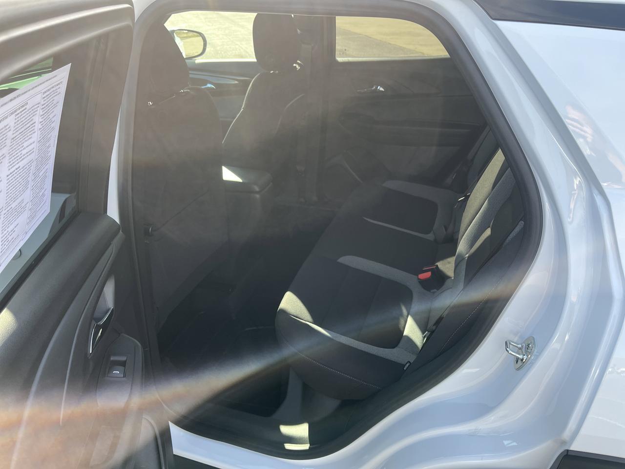 2026 Chevrolet Trailblazer LS FWD ConveniencePkg w/RemoteStart RearTintedGlass Saukville WI