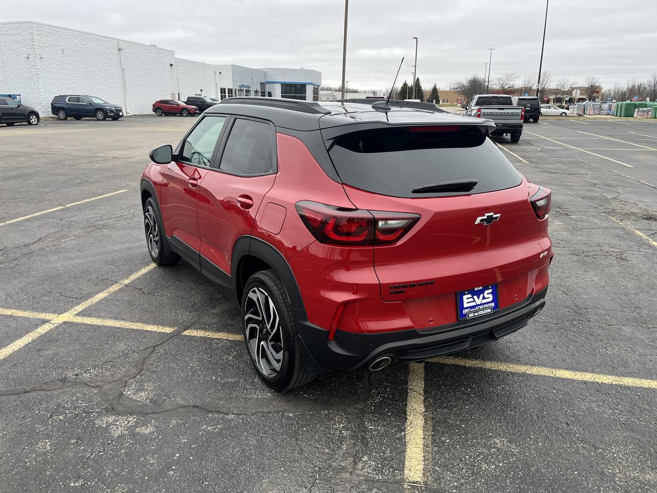 2026 Chevrolet Trailblazer RS AWD Convenience DrvrConf Winter/SummerMatPkgs w/Sunroof Hands-FreePwrLftgt HtdSeats HtdStrngWhl Saukville WI