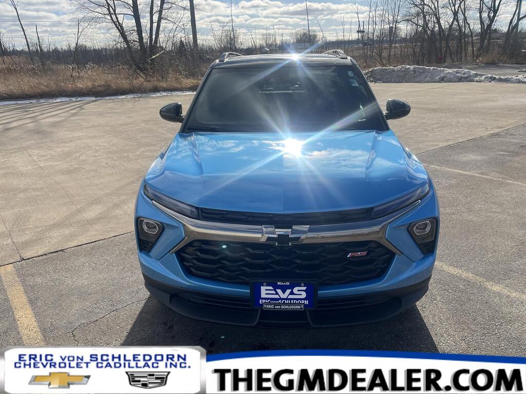2026 Chevrolet Trailblazer RS AWD Convenience DrvrConfPkgs w/Sunroof Hands-FreePwrLftgt HtdSeats HtdSteeringWheel HD-RearCamera Milwaukee WI