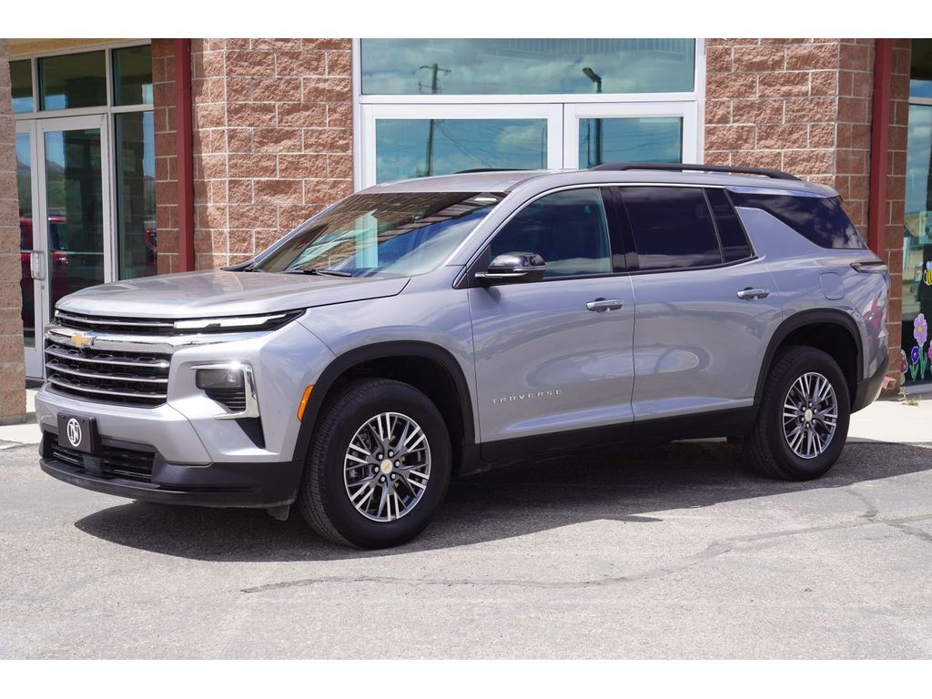 2026 Chevrolet Traverse AWD LT