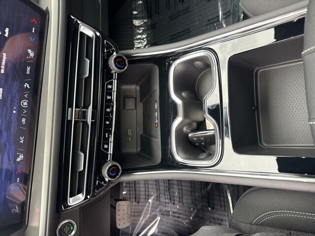 2026 Chevrolet Traverse LT  TX