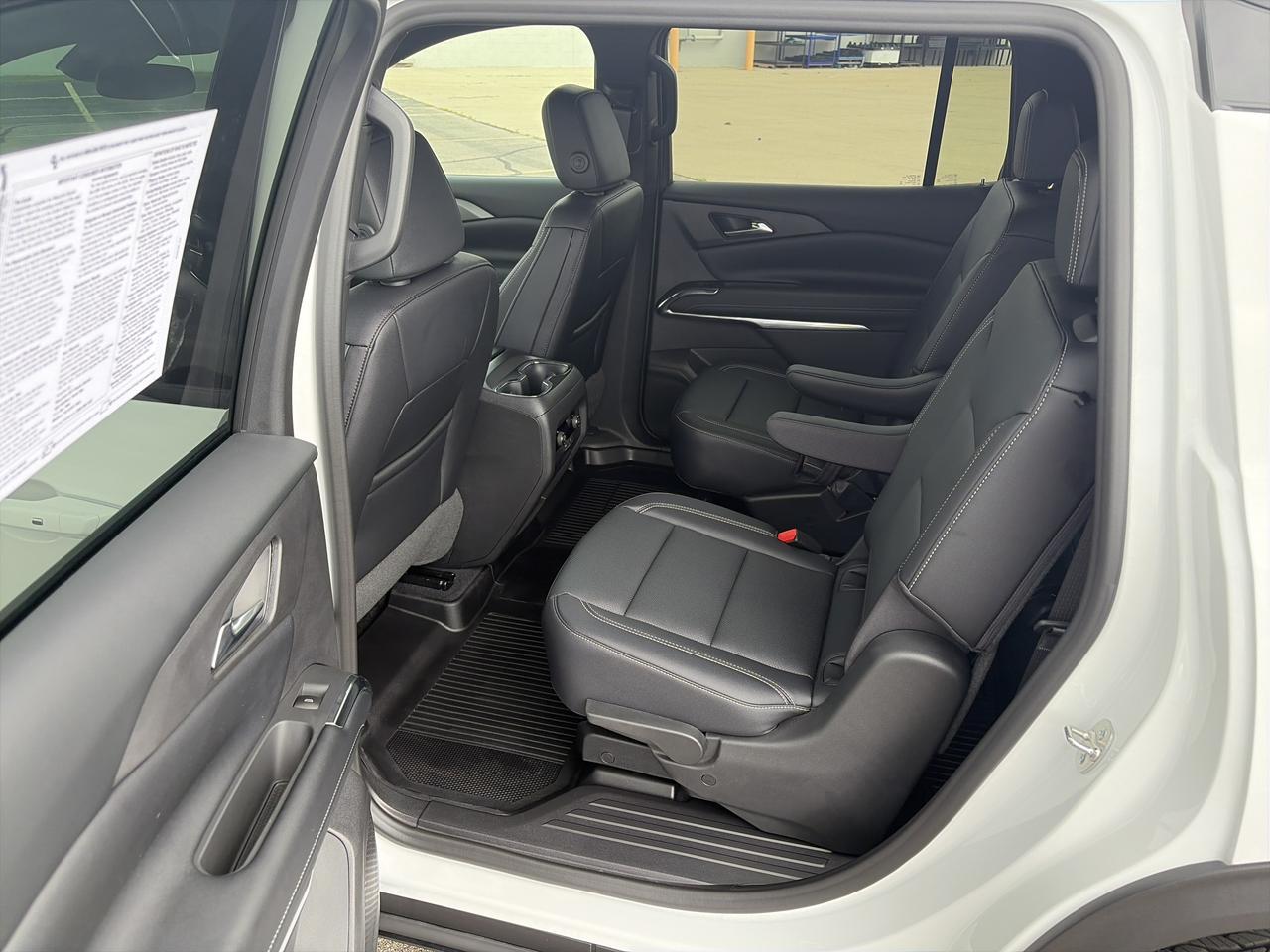 2026 Chevrolet Traverse LT AWD SportEdition w/20sGlossBlackWheels HtdEvotex AdptvCrz HtdSteeringWheel RemoteStart Saukville WI