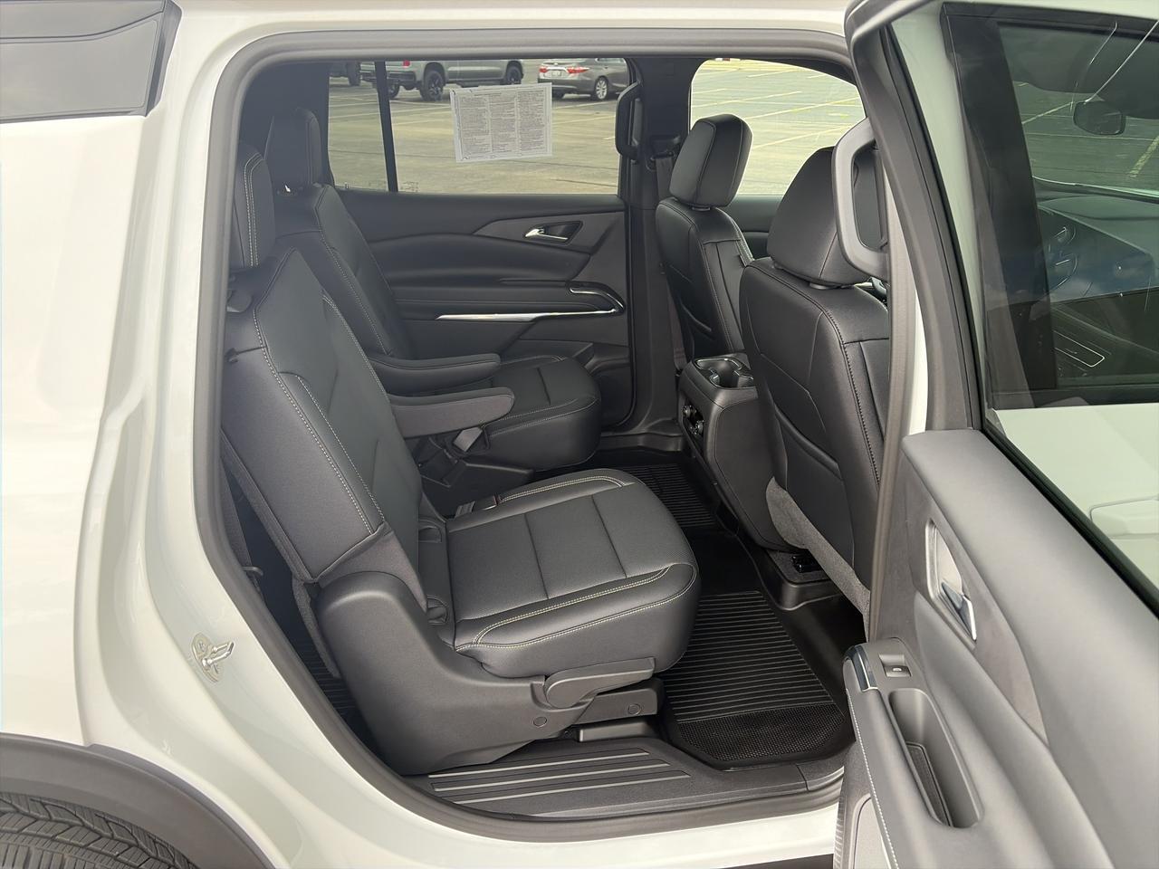 2026 Chevrolet Traverse LT AWD SportEdition w/20sGlossBlackWheels HtdEvotex AdptvCrz HtdSteeringWheel RemoteStart Saukville WI