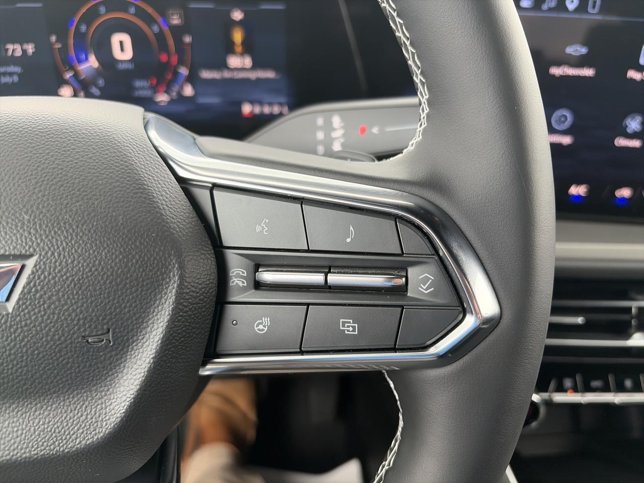 2026 Chevrolet Traverse LT AWD SportEdition w/20sGlossBlackWheels HtdEvotex AdptvCrz HtdSteeringWheel RemoteStart Saukville WI