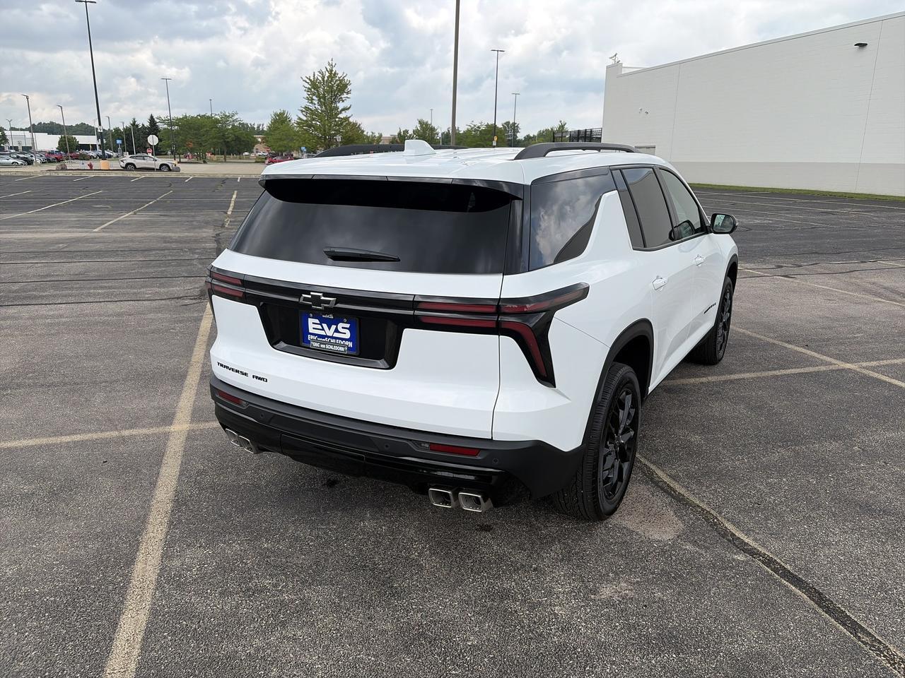 2026 Chevrolet Traverse LT AWD SportEdition w/20sGlossBlackWheels HtdEvotex AdptvCrz HtdSteeringWheel RemoteStart Saukville WI