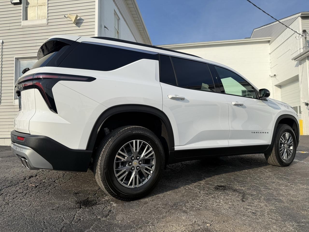 2026 Chevrolet Traverse LT Crestwood KY