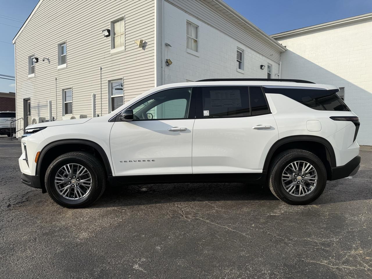 2026 Chevrolet Traverse LT Crestwood KY