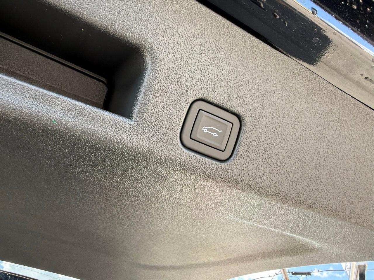 2026 Chevrolet Traverse LT Crestwood KY