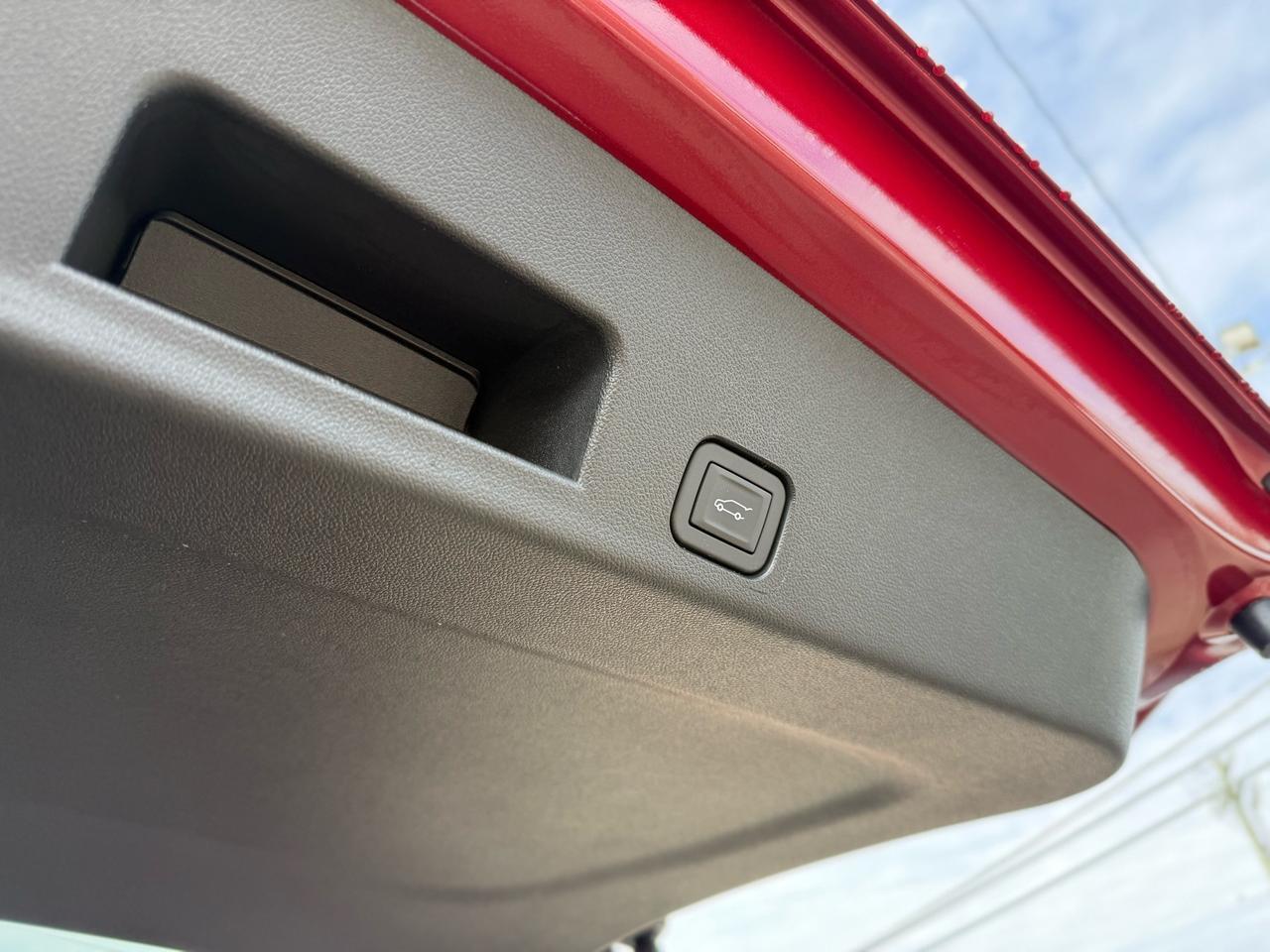 2026 Chevrolet Traverse LT Crestwood KY