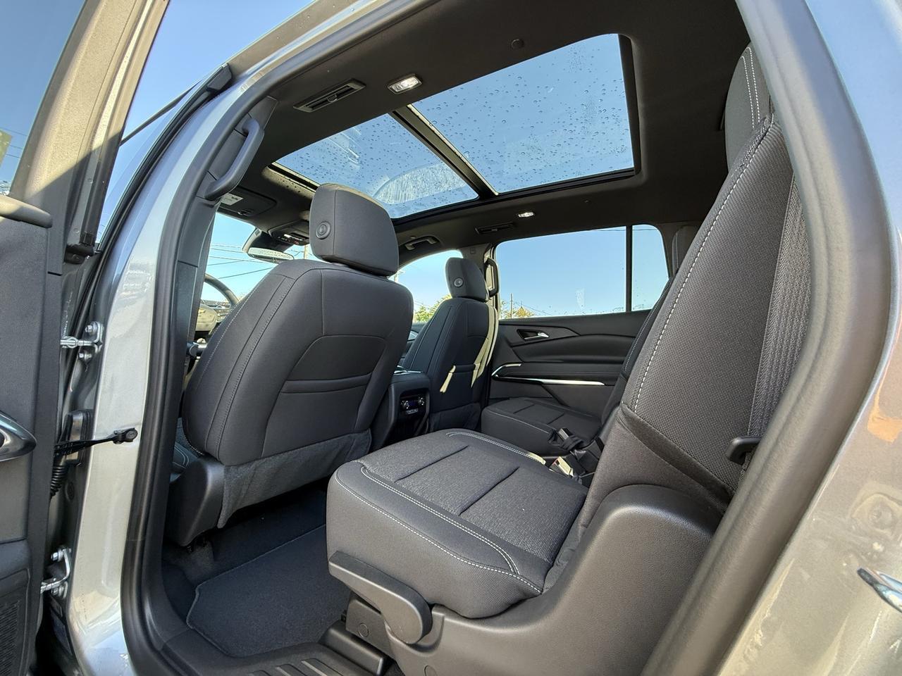 2026 Chevrolet Traverse LT Crestwood KY