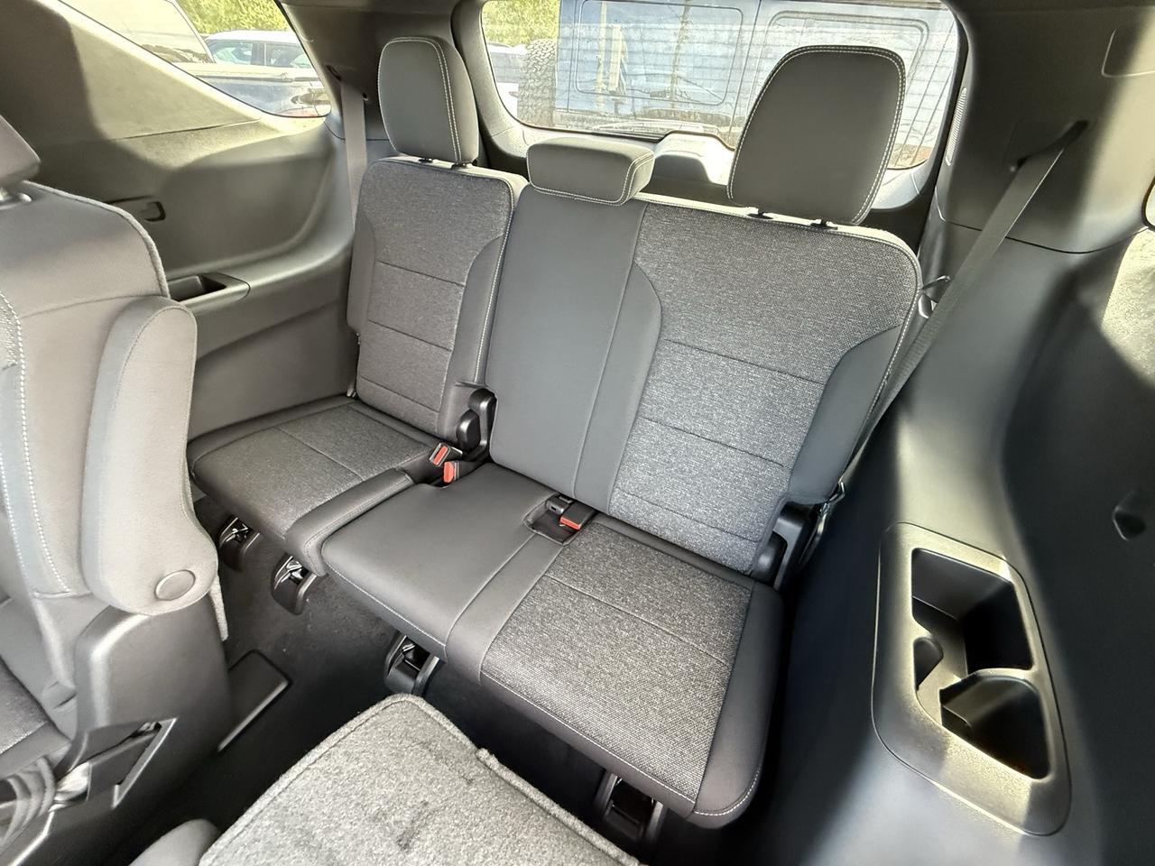 2026 Chevrolet Traverse LT Crestwood KY