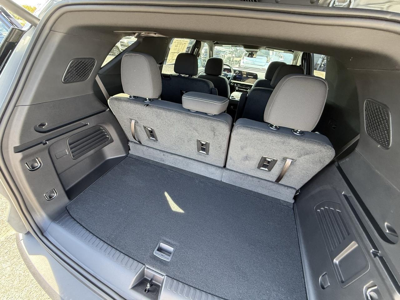 2026 Chevrolet Traverse LT Crestwood KY