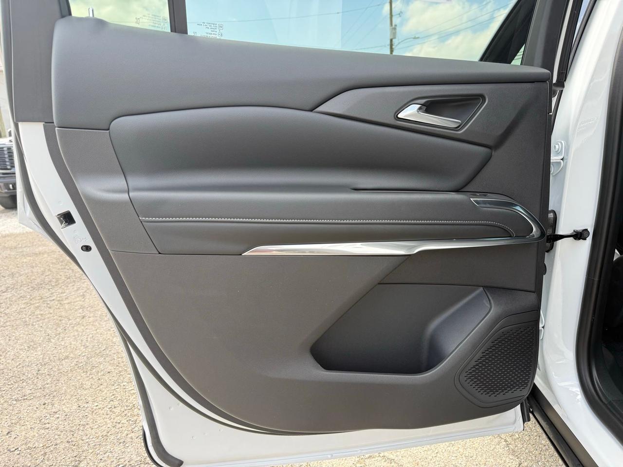 2026 Chevrolet Traverse LT Crestwood KY
