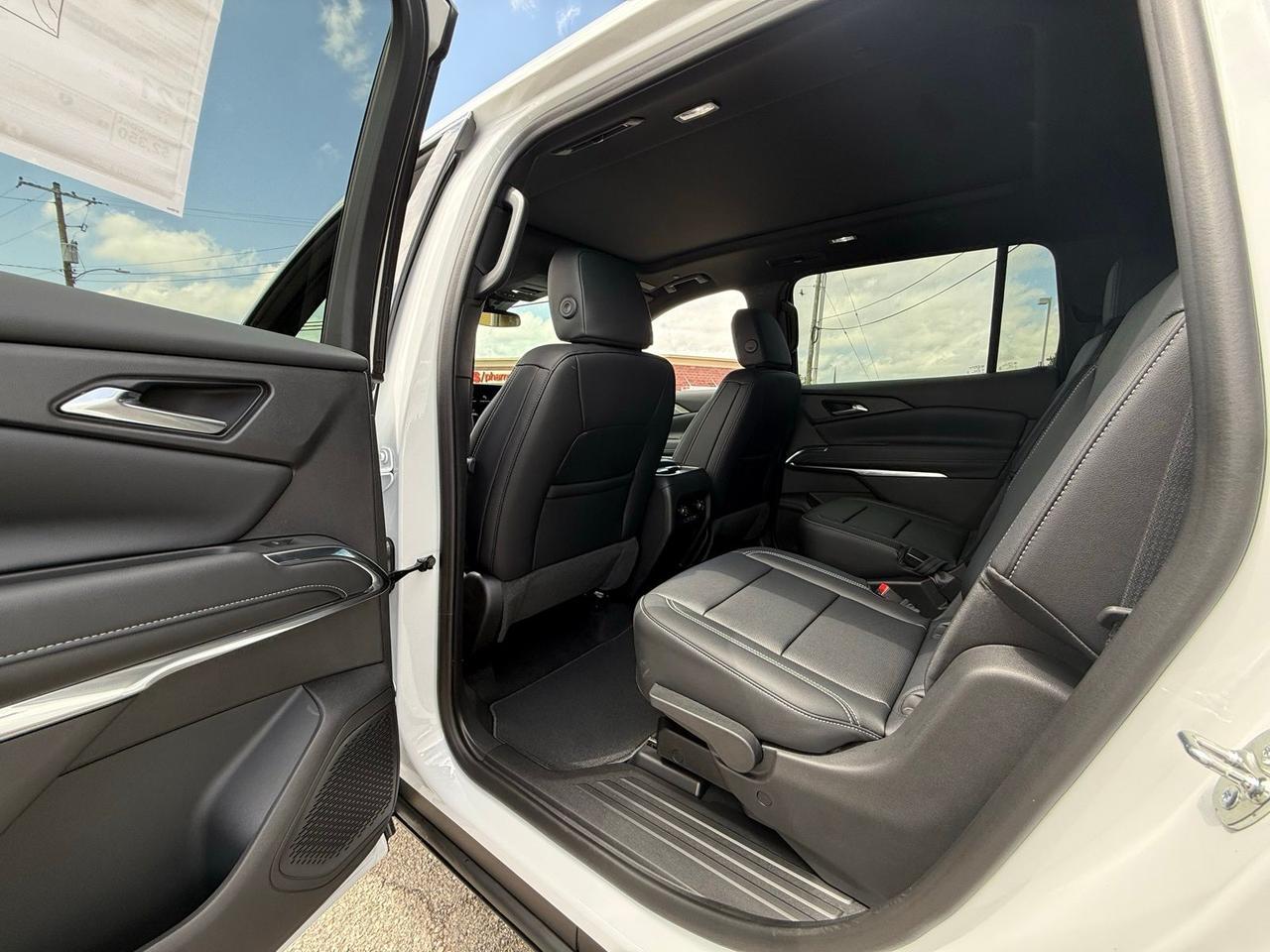 2026 Chevrolet Traverse LT Crestwood KY