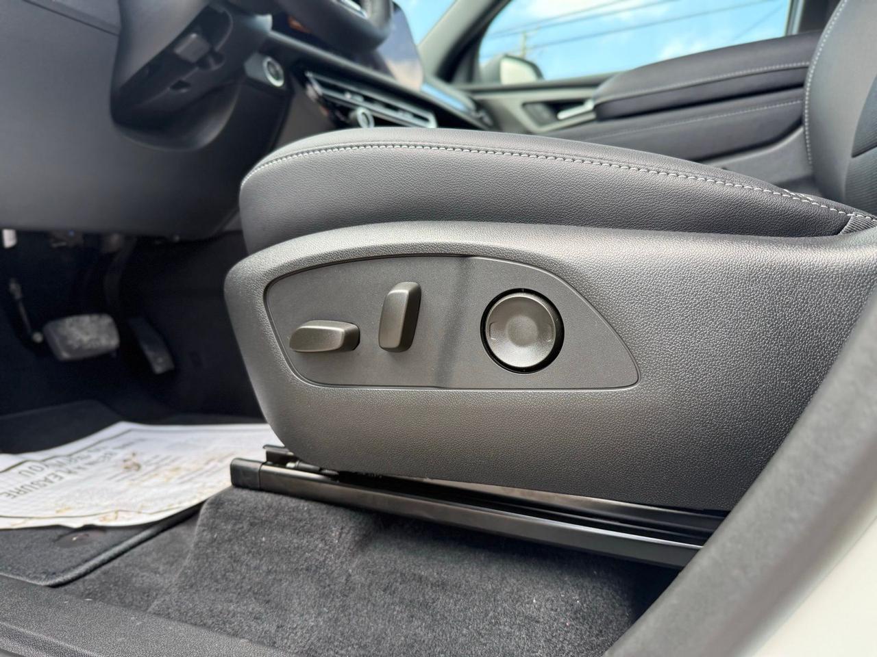 2026 Chevrolet Traverse LT Crestwood KY