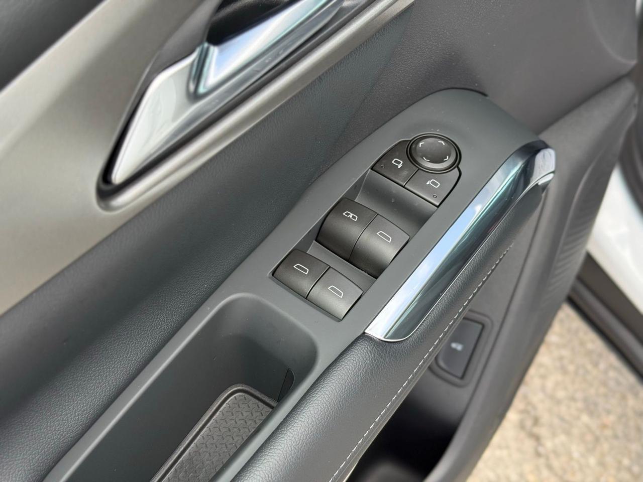 2026 Chevrolet Traverse LT Crestwood KY